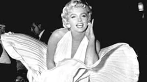 Expoziţie a rochiilor purtate de Marilyn Monroe