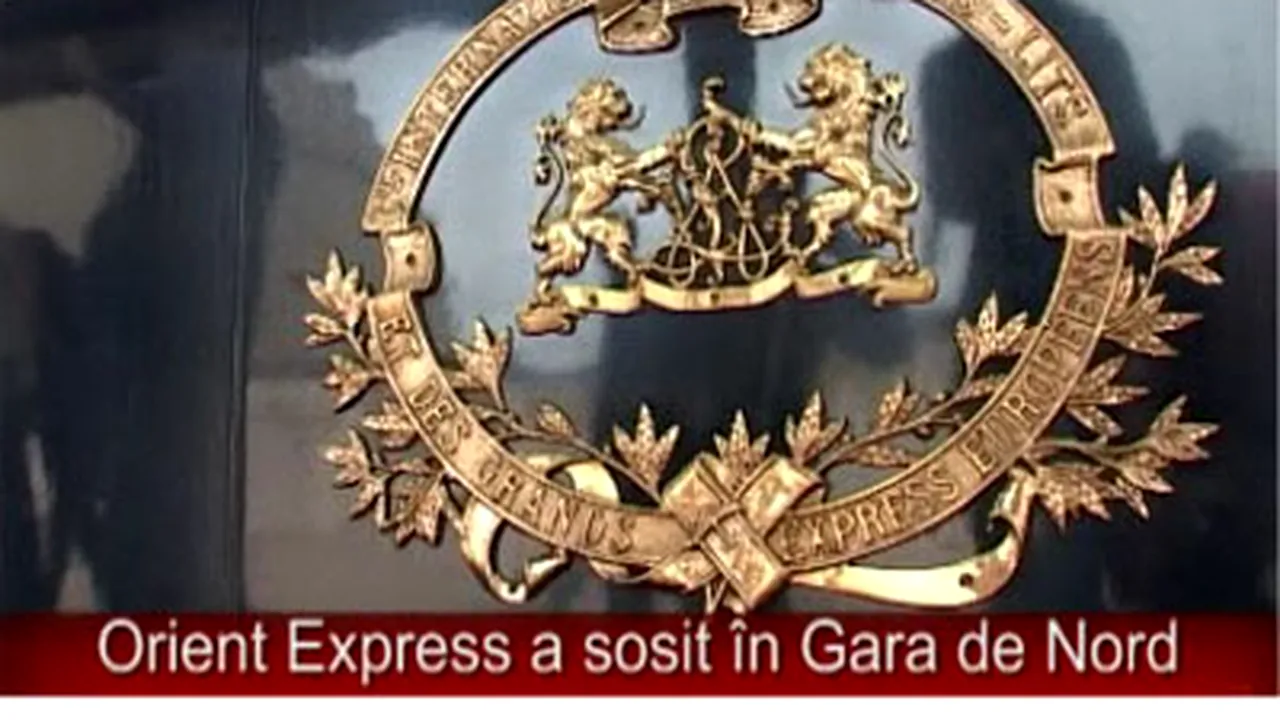 Zeci de persoane au venit să admire celebrul Orient Express, în Gara de Nord