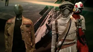 Costume din franciza 