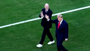 Cupa Mondială 2026: Trump și Infantino, huiduiți la intrarea pe teren pentru ceremonia de premiere