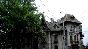 Investiţiile în renovarea clădirilor istorice din Bucureşti au depăşit 100 milioane euro 