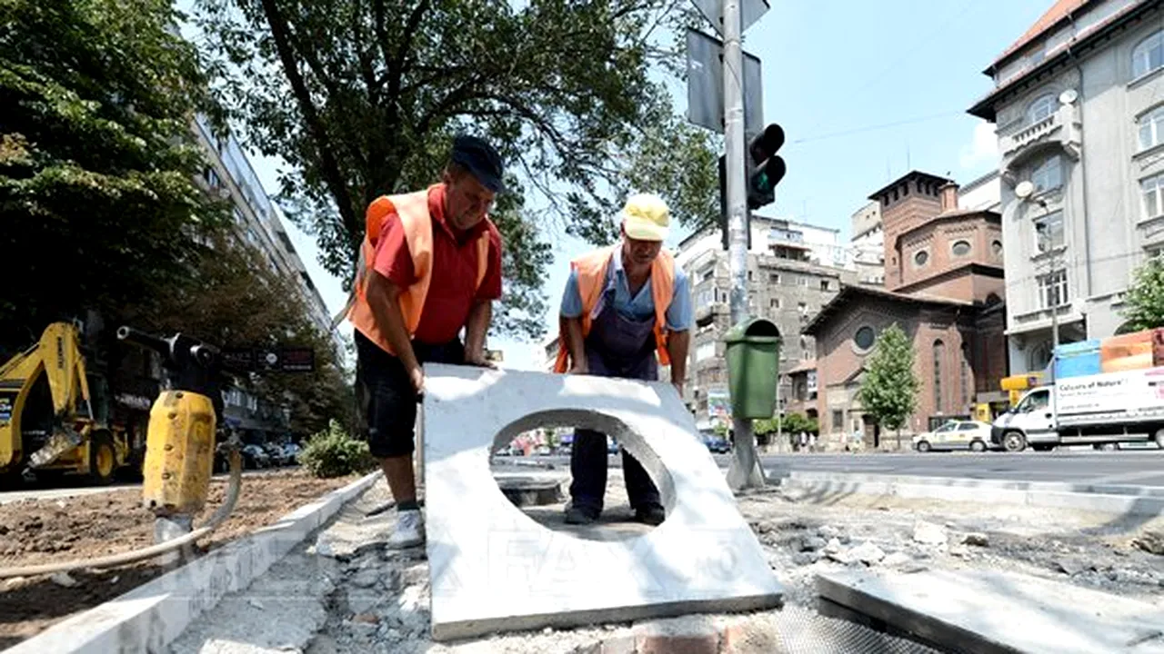 Lucrări la reţeaua Netcity, pe bulevardele din centrul Capitalei - FOTO