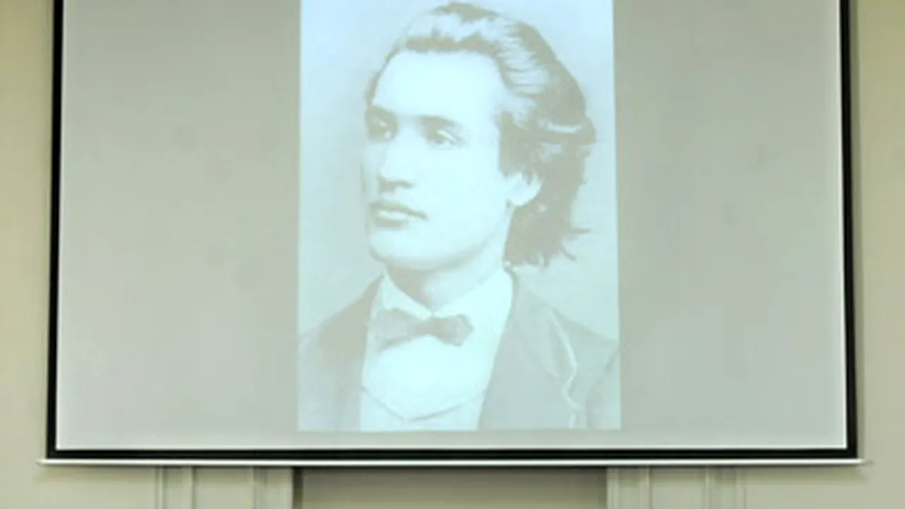 Ultimele volume cu manuscrisele lui Eminescu, lansate la Academia Română