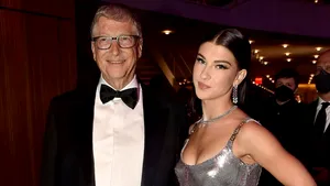 Fiica lui Bill Gates, Phoebe Gates, strânge 30 de milioane de dolari pentru un startup AI, în timp ce tatăl său o susține lucrând în echipa de suport clienți
