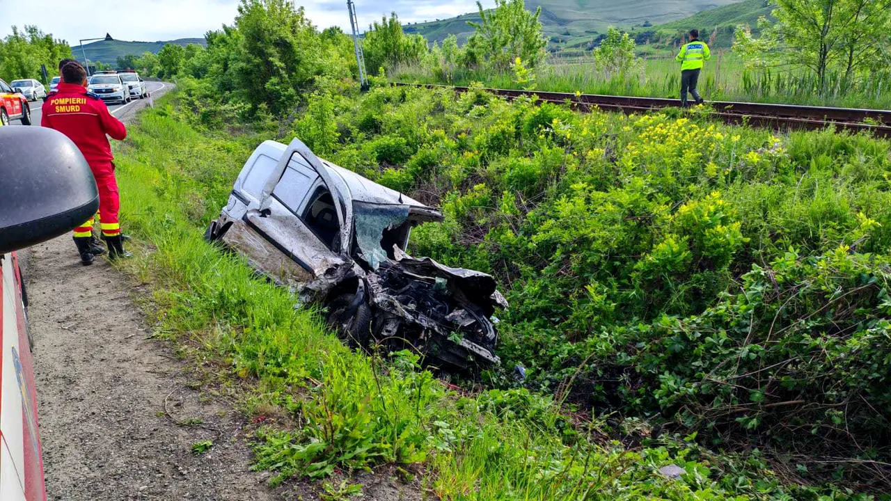 Accident mortal în ziua de Paşti: maşina condusă de un bărbat a fost lovită de tren în Sibiu