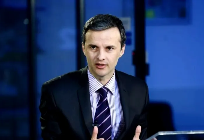 ANALIZĂ Reacție rapidă la decizia Fitch de menținere a ratingului. Ce este normal și ce este ciudat? De ce va fi și mai greu cu Moody`s?