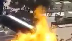 Egipt: O cisternă din care se fura gaz a sărit în aer iar mulţimea de oameni din jur a fost cuprinsă de foc - FOTO & VIDEO