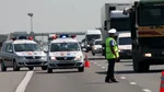 Prahova: Dubiță cuprinsă de flăcări pe A3. Circulația este oprită temporar