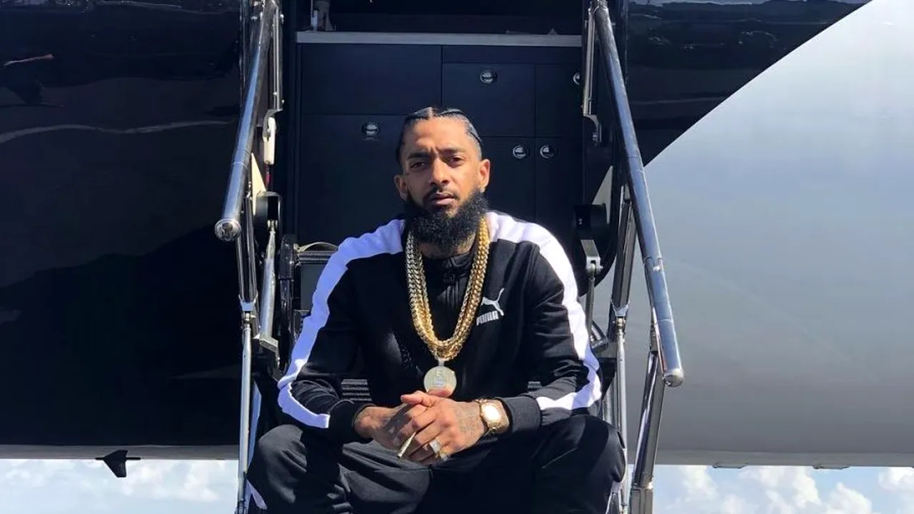 Altercaţie sfârşită cu înjunghieri la priveghiul lui Nipsey Hussle, asasinat duminică. Peste 10 persoane au fost rănite, două victime fiind în stare critică