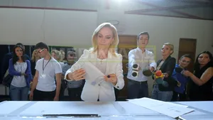 Candidatul PSD la Primăria Capitalei, Gabriela Firea: Avem o şansă în plus, suntem mai maturi. Sunt pregătită să lupt pentru Bucureşti - VIDEO