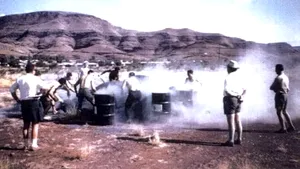 Cel mai contaminat loc din emisfera sudică. „Cernobîlul din Australia” nu apare pe nicio hartă, dar turiştii sunt „dependenţi” de peisajul straniu | FOTO