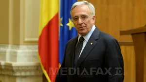 ANI verifică averea guvernatorului BNR, Mugur Isărescu, în urma unei sesizări