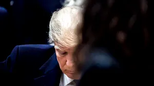 Donald Trump neagă la Davos că ar fi cerut demiterea procurorului Robert Mueller: 