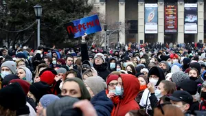 Sute de protestatari reţinuţi în Rusia. Experţi independenţi cred că Aleksei Navalnîi este în stare 