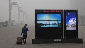 COD ROŞU de poluare în Beijing: Milioane de maşini vor fi interzise pe străzi, iar fabricile vor fi închise. “Este un moment important în istoria noastră