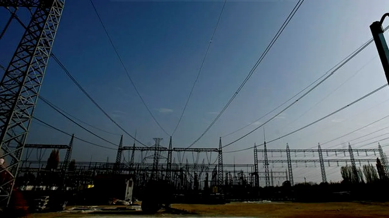 Transelectrica: Sunt prea mulţi producători de energie regenerabilă, nu vor funcţiona toţi