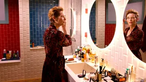 The Human Voice, noul film al lui Almodovar îţi arată cum se poate face cinema în izolare