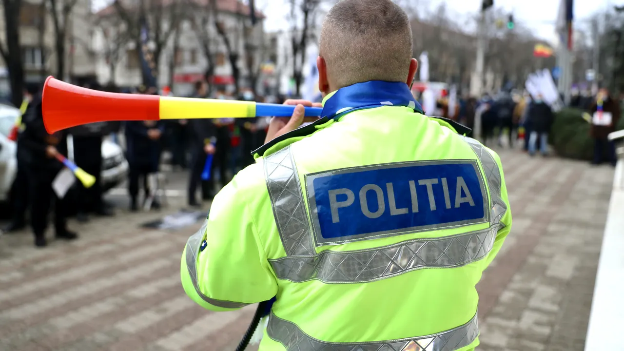 Personalul MAI protestează din nou. De ce ies în stradă angajaţii din poliţie, penitenciare şi militarii rezervişti 