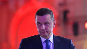 Politico: România, din nou la răscruce politică