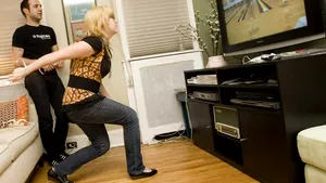 Jocurile video active - soluţie pentru vindecarea leneşilor