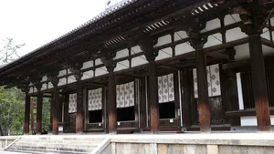 Un adolescent şi-a scrijelit numele pe stâlpul unui templu japonez din secolul al VIII-lea