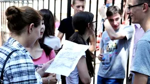 3.275 de de candidaţi absenţi şi 14 eliminaţi la a treia probă scrisă a Bacalaureatului