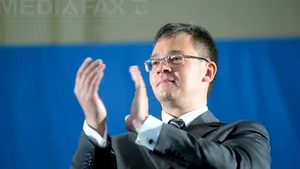 Ungureanu: Voi susţine iniţiativa PDL de a depune moţiune de cenzură