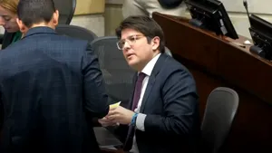 Potenţialul candidat la preşedinţia Columbiei a fost împuşcat în Bogota. Suspectul a fost arestat