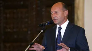 Băsescu: Referendumul simultan cu euroalegerile se constituie într-un sprijin pentru PD şi PLD