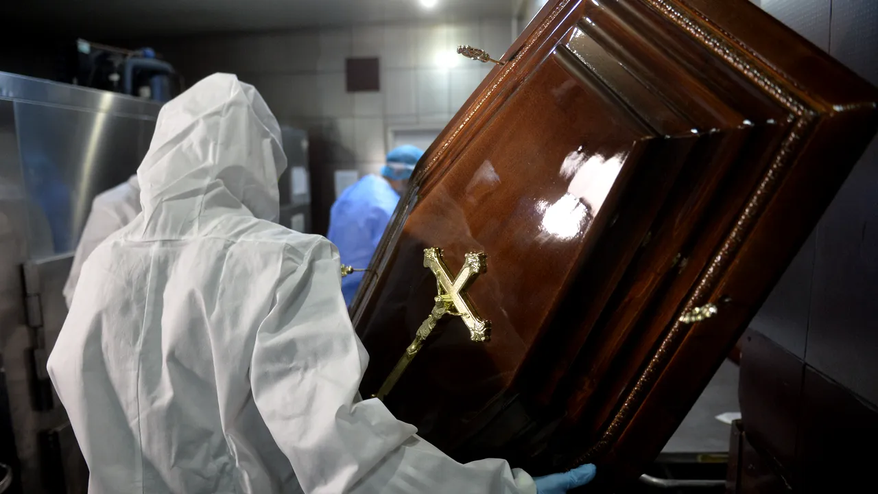 INSP: Peste 90% din decesele înregistrate în ultima săptămână au fost la persoane nevaccinate