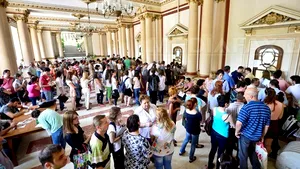 ADMITEREA LA FACULTATE 2013: Situaţia înscrierilor la universităţile din ţară. Care sunt facultăţile cu cea mai mare concurenţă