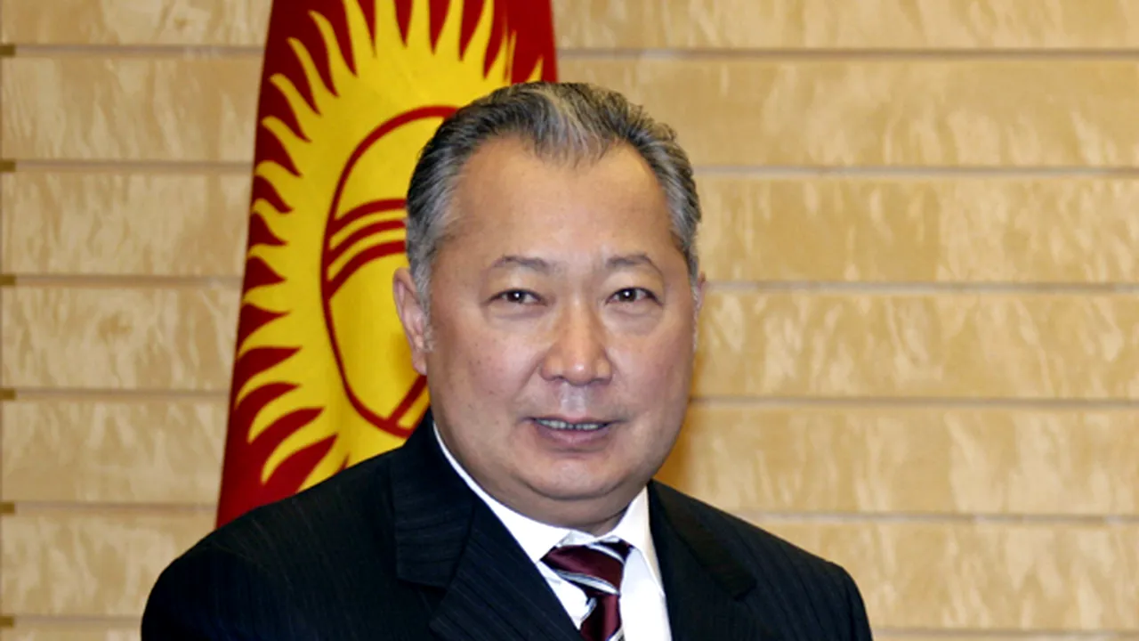Preşedintele kîrgîz refuză să demisioneze
