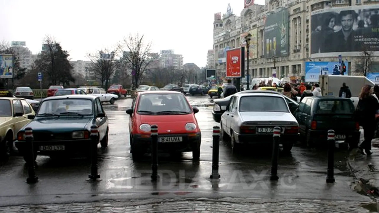 Aproape 200 de taxatori ilegali din parcările Capitalei, amendaţi de poliţiştii locali în trei luni