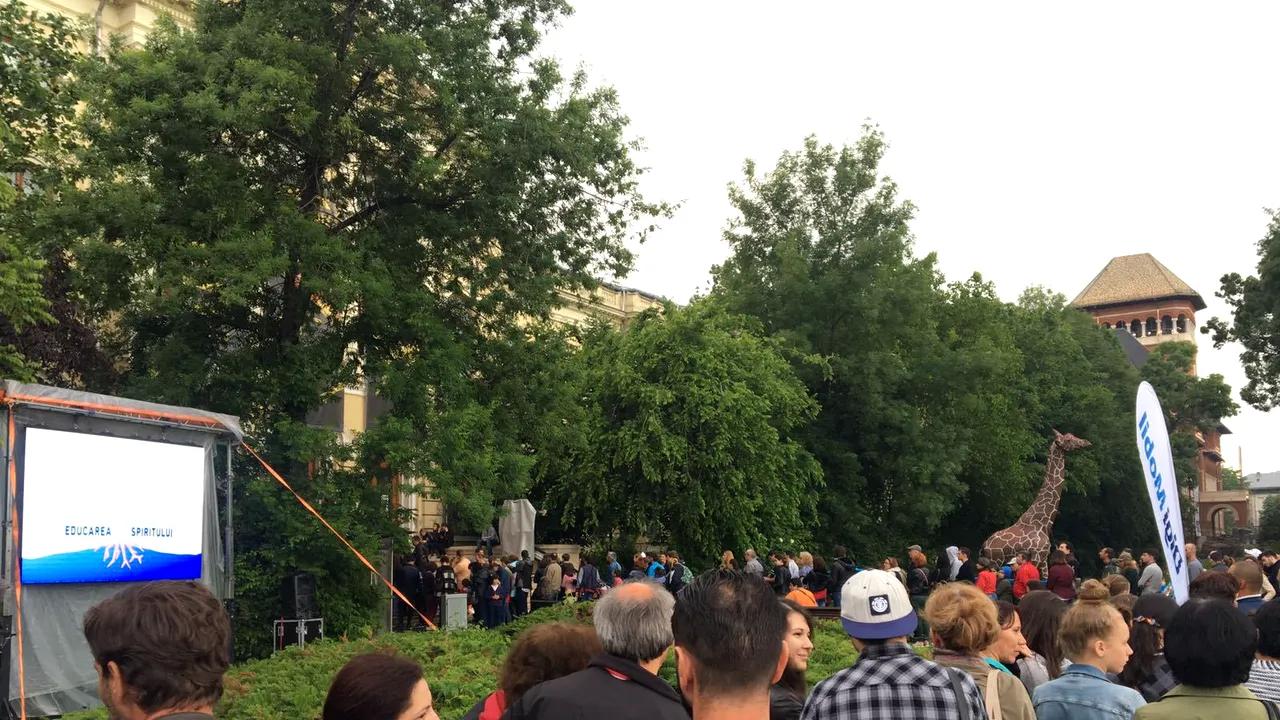 Noaptea MUZEELOR. RATB prelungeşte programul pentru o linie de noapte 