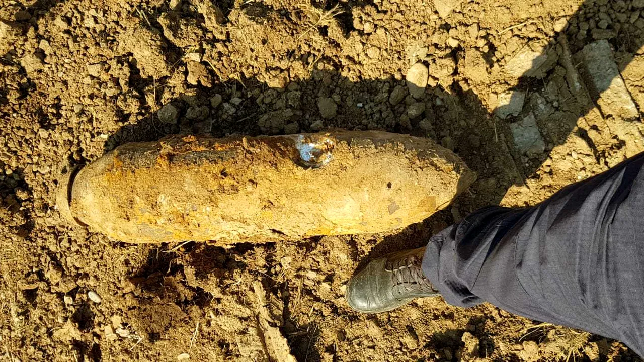 O bombă de aviaţie de 50 kilograme a fost găsită pe un şantier din Sectorul 2 al Capitalei 