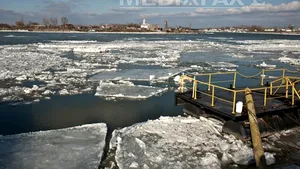 VREMEA se menţine caldă. PROGNOZA METEO pentru miercuri şi joi, în ţară şi la Bucureşti