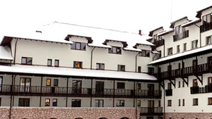 Copos cere 1.300 de euro pe pachetul de Revelion la hotelul Sport din Poiana Braşov