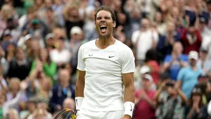 Nadal îl învinge pe Fritz într-o partidă epică la Wimbledon. Ibericul a invocat probleme la abdomen