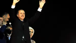 PROTESTELE DIN TURCIA: Erdogan îşi mobilizează susţinătorii, riscând escaladarea - FOTO