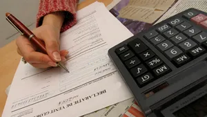 Romanian Cos’ Budget Debts Rise To RON18.7B End-March