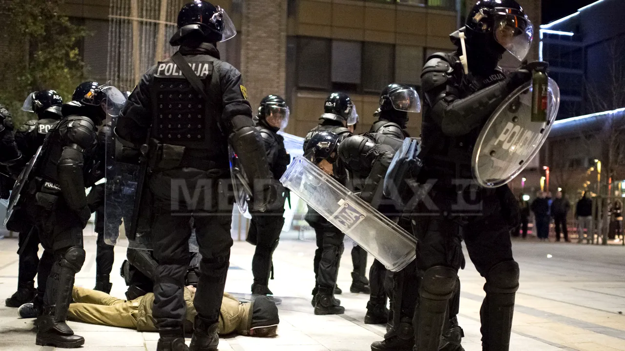 Confruntări între poliţie şi manifestanţi la Maribor, în Slovenia
