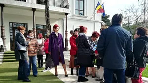 PROTEST al medicilor de familie: Facem mai mult munca unui funcţionar decât pe cea a doctorului/ GREVĂ generală în 15 noiembrie | FOTO