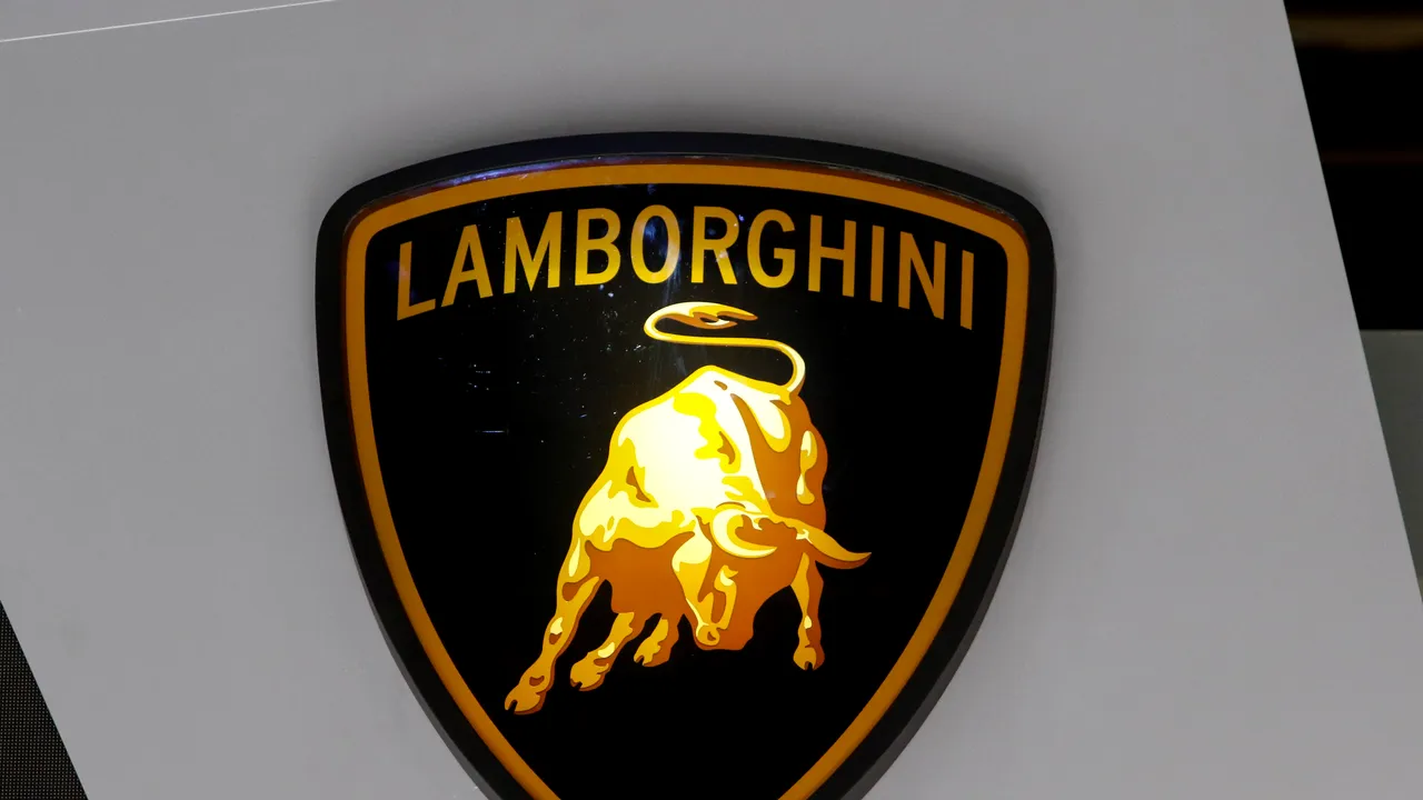 Lamborghini lansează o linie de căşti ultra-performante. De la ce preţ de pornire pleacă