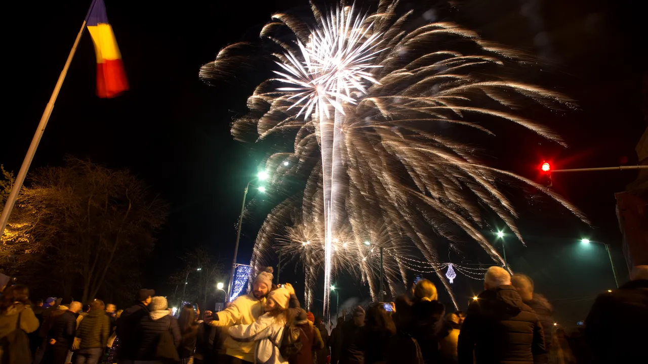 La mulţi ani, 2024! Mesaje de Revelion: Cele mai frumoase mesaje pentru cei dragi la cumpăna dintre ani