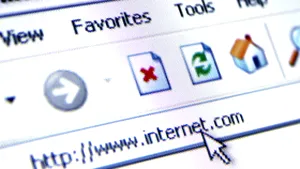 Vânzările cu plata online prin card au crescut de peste trei ori în 2007