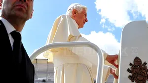 Procesul Vatileaks la final - Majordomul Papei, condamnat la un an şi jumătate de închisoare. Paolo Gabriele ar putea fi graţiat de Benedict al XVI-lea