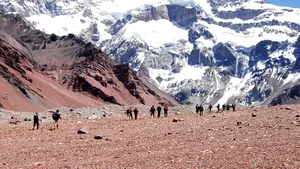 RECORD MONDIAL: Alpinista Dor Geta Popescu, în vârstă de 12 ani, a atins vârful Aconcagua - VIDEO