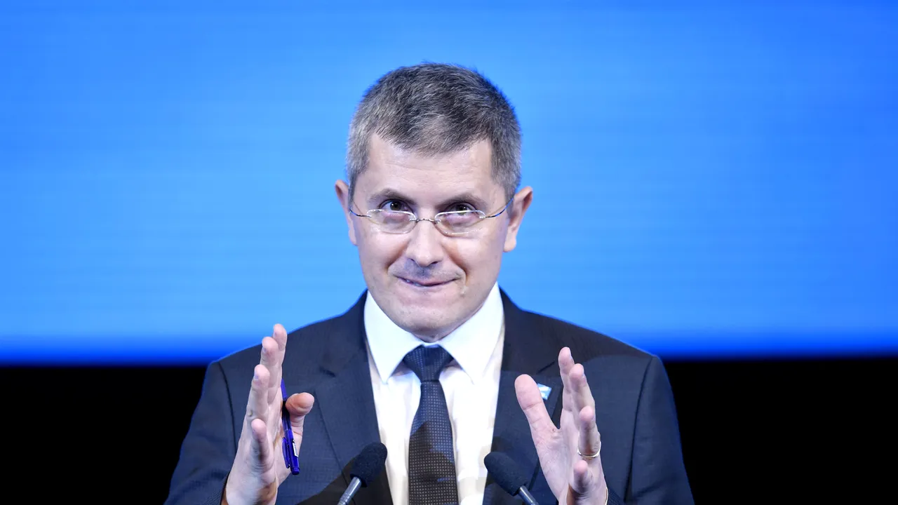 Unde au dispărut 800.000 de voturi, diferenţa dintre alegerile europarlamentare şi cele prezidenţiale pentru Alianţa USR-PLUS | Monitorul Partidelor
