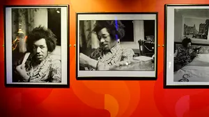 Apartamentul lui Jimi Hendrix din Londra, transformat într-o expoziţie permanentă - VIDEO