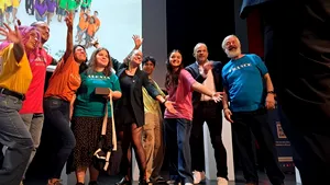 Studentă din România, câştigătoare a finalei internaţionale a concursului de cultură franceză